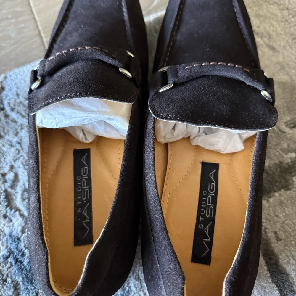 Elegant Dark Brown Suede Loafers